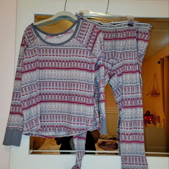 Victoria's Secret Other - Victoria's Secret pjs